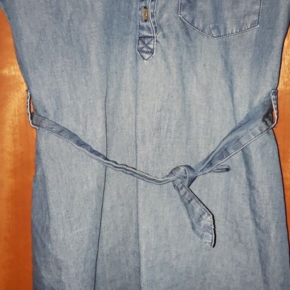 🌹🎉HostPick!🎉🌹GAPKIDS Girl's Light Denim Tunic - Picture 3 of 7